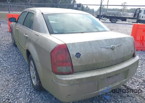 2006 Chrysler 300 Touring from USA, damaged, VIN 2C3KA53GX6H529881